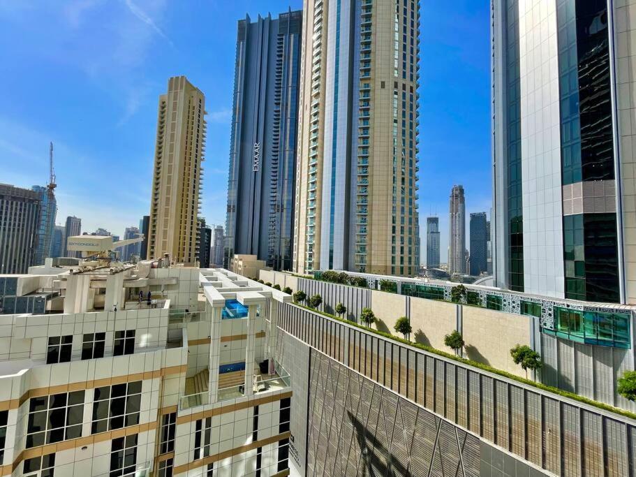 Vvk Holiday Homes, Dunya Tower 迪拜 外观 照片