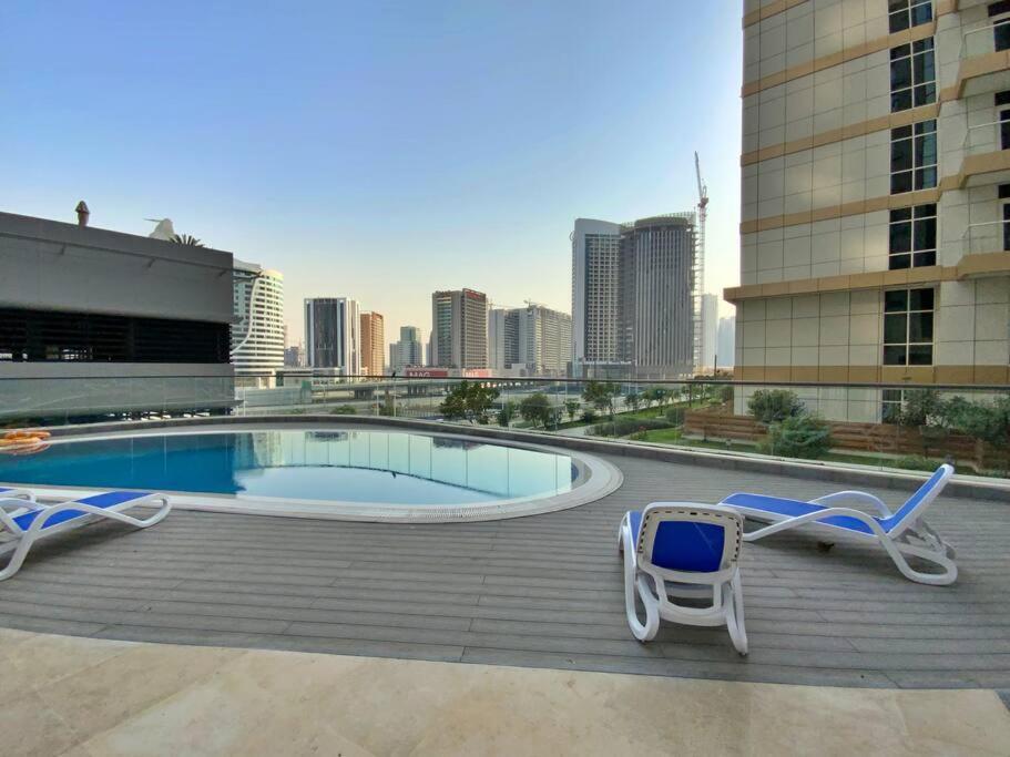 Vvk Holiday Homes, Dunya Tower 迪拜 外观 照片